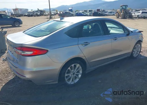 2020 Ford Fusion Hybrid Se z USA, uszkodzony, nr VIN 3FA6P0LU1LR115107